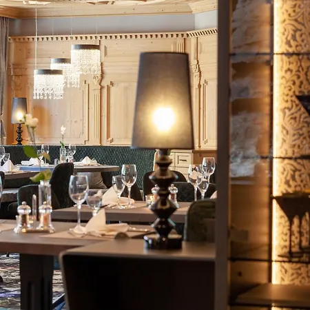 Otel Platzer Superior 4*