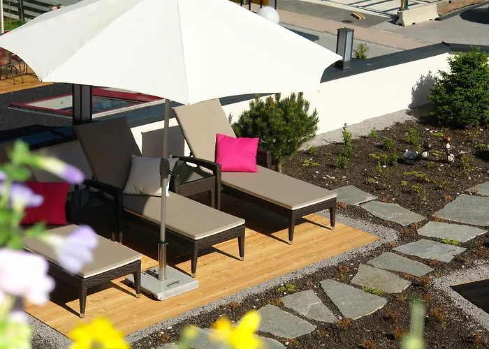 Platzer Superior מלון