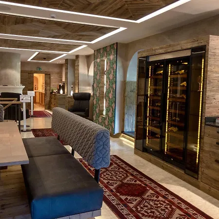 Platzer Superior 4*